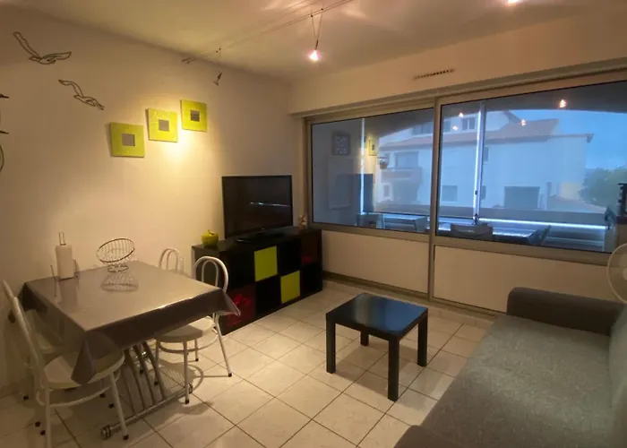 La Désirade Centre Port Avec Parking Appartement